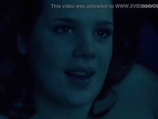 Anna raadsveld, charlie dagelet, etc - hollantilainen teini-ikä täsmällinen likainen klipsi kohtauksia, lesbo - lellebelle (2010)