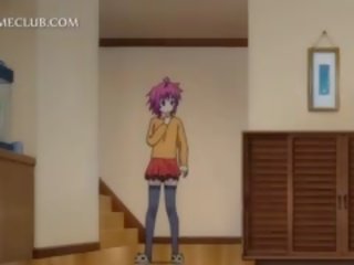 Teenager anime schönheit checking sie titten im die spiegel