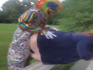 Gibby il clown scopa pawg in daylight