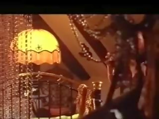 Keyhole 1975: gratuit filming xxx film film 75